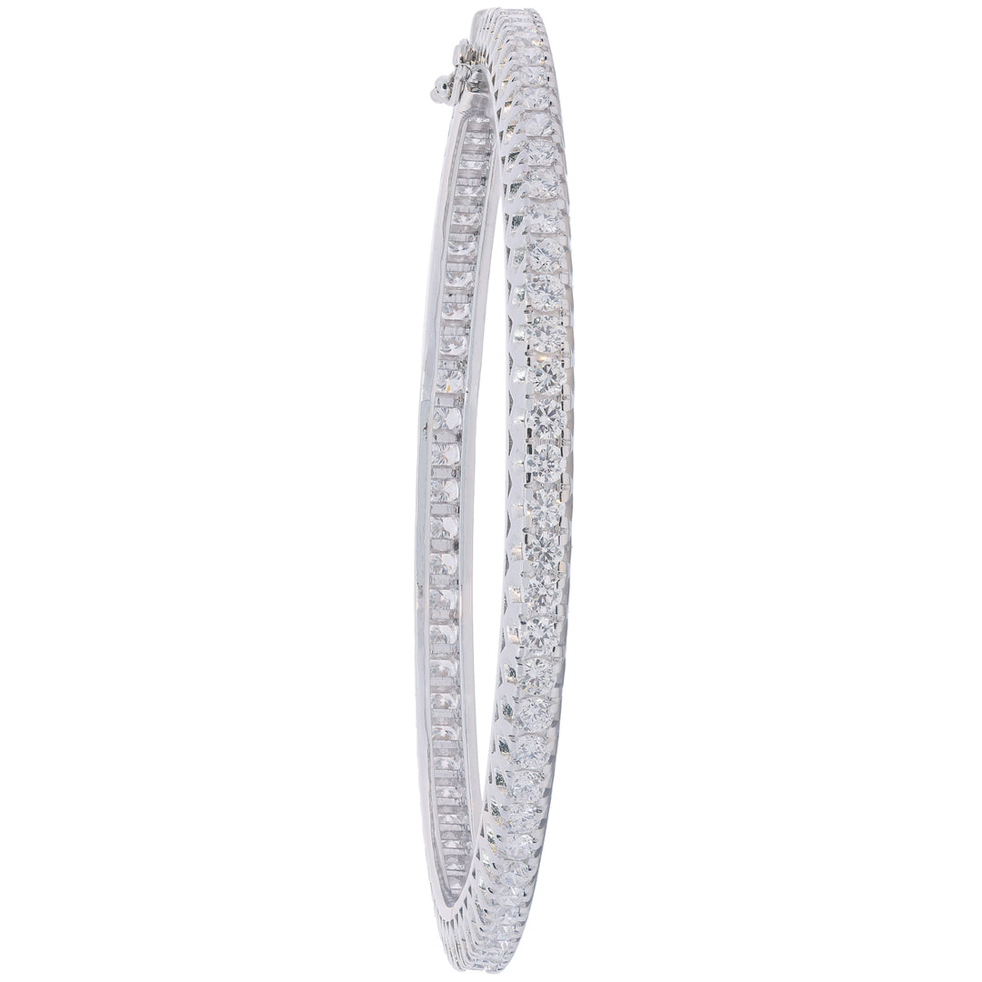 10.35Ct VVS/EF Diamond 2pcs Bangle in 18K White Gold