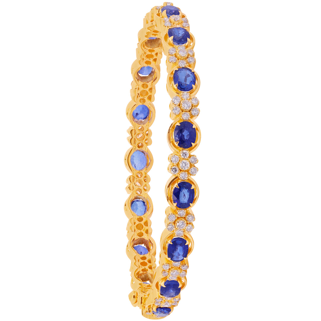 4.66Ct VS/GH Diamond 2pcs Bangle With Sapphire in 18K Gold