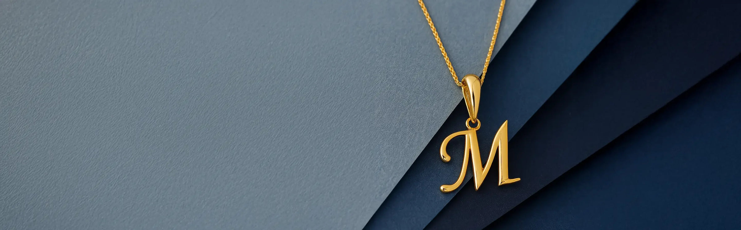 Men / Necklaces / Pendants