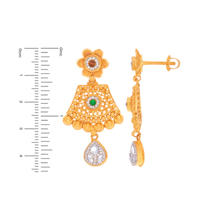 Attractive Antique Paata Haaram With Kundan & Gemstones in 22K Gold