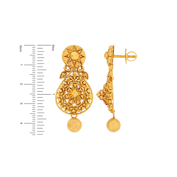 Graceful Antique Necklace Set in 22K Gold