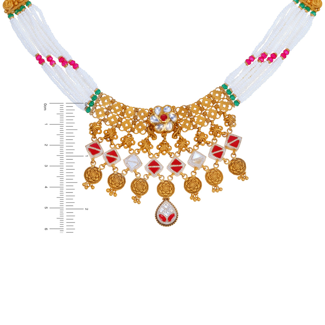 Attractive Antique Choker Set With Kundan & Gemstones in 22K Gold
