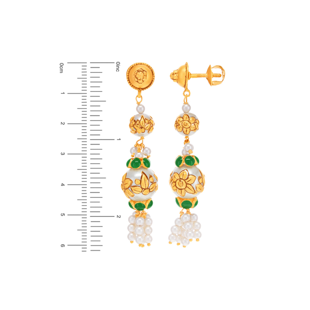 Artistic Antique Paata Haaram With Pearl & Emerald in 22K Gold