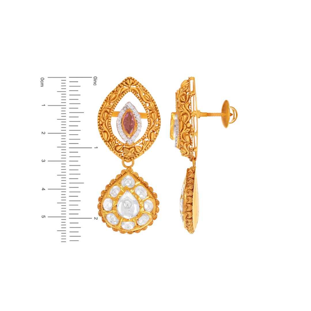 Ravishing Antique Necklace Set With Kundan & Gemstones in 22K Gold