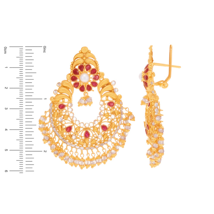 Intriguing Antique Choker Set With Ruby Pearl & Polki in 22K Gold