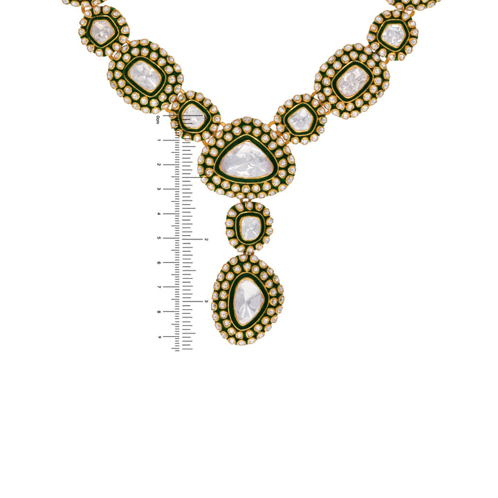 Attractive Antique Necklace Set With Kundan & Gemstones in 22K Gold