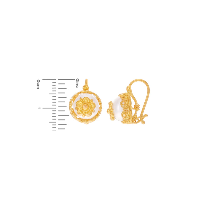 Captivating Pendant Set With Pearl in 22K Gold