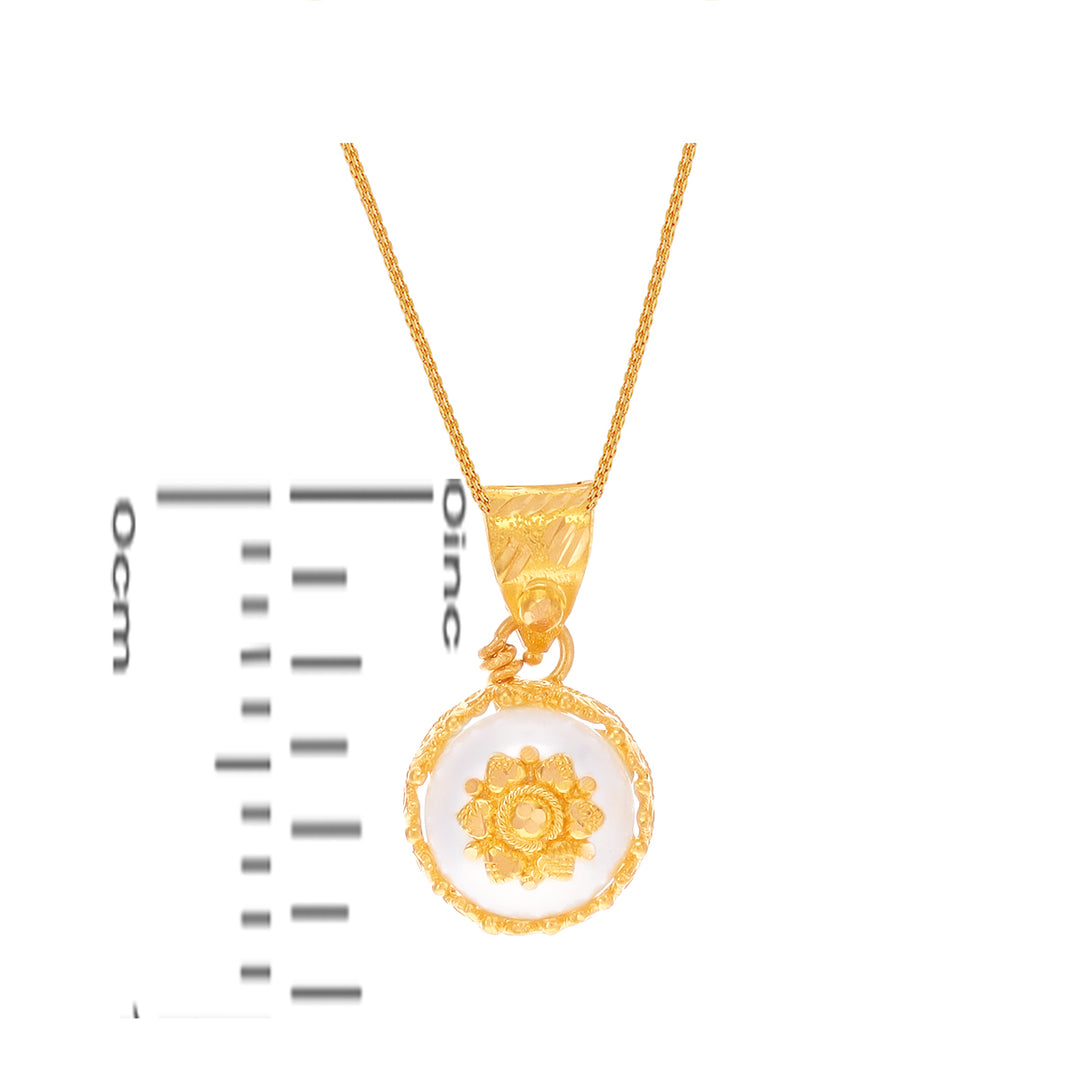 Brilliant Pendant Set With Pearl in 22K Gold