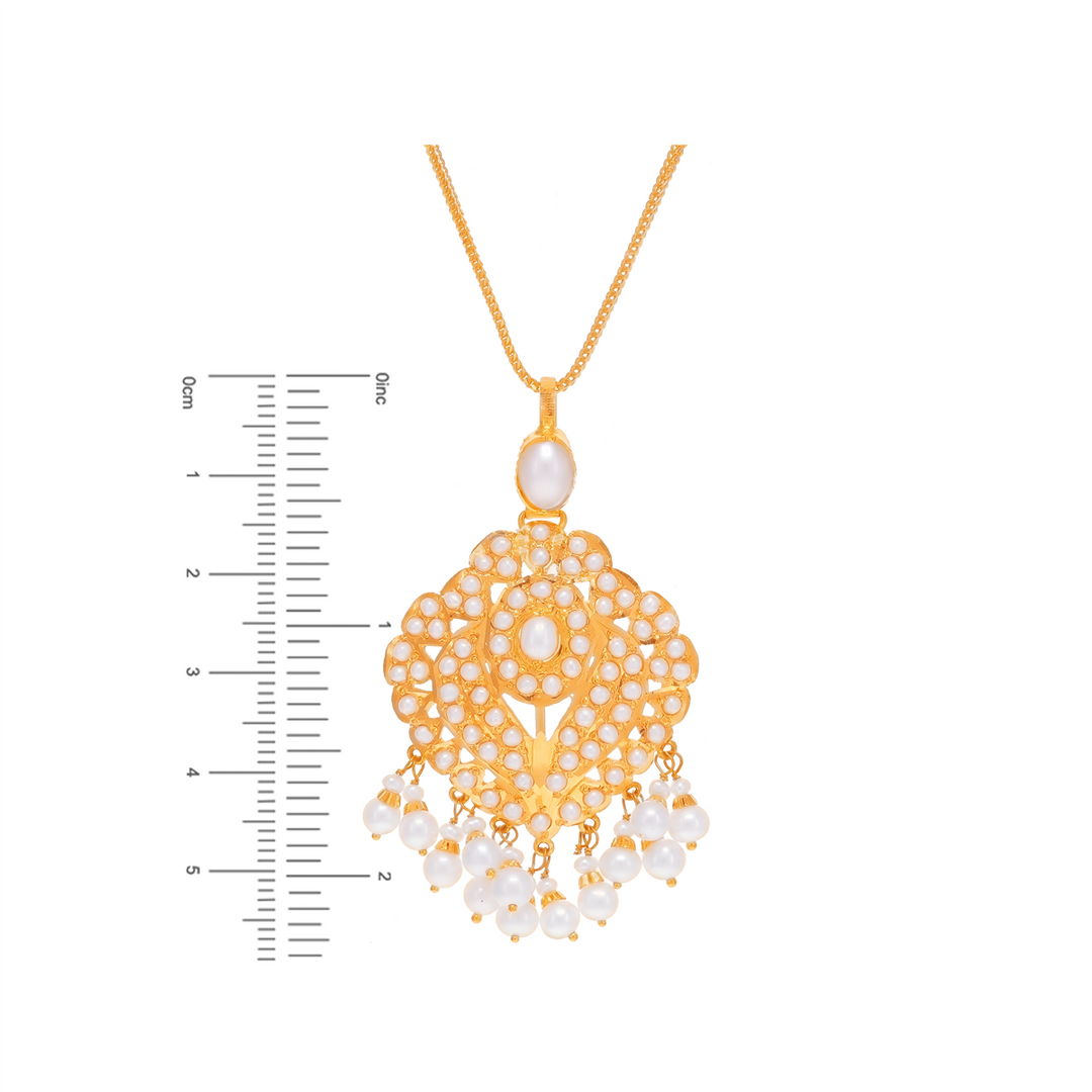 Alluring Pendant Set  With Pearl in 22K Gold