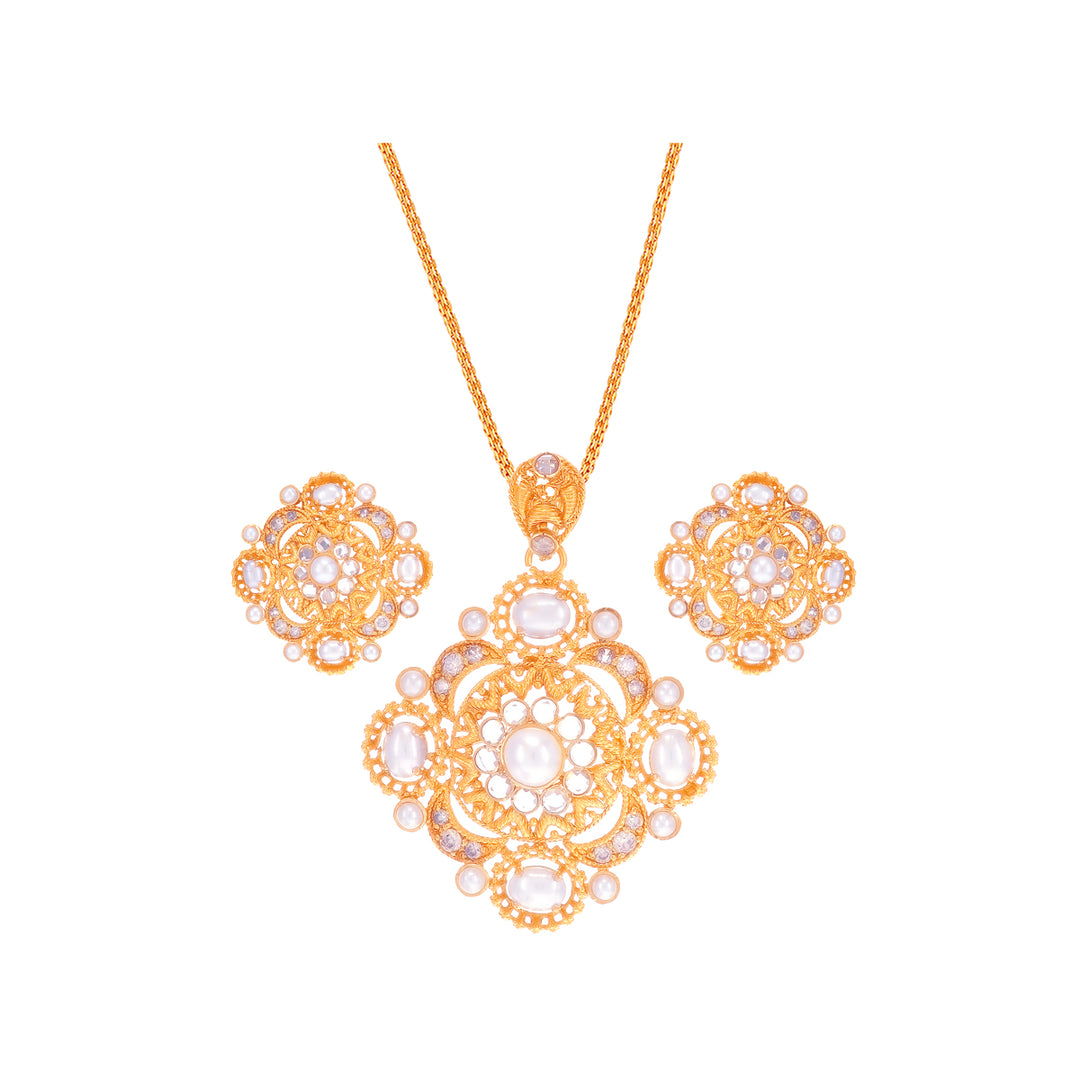Mesmerizing Antique Pendant Set With Pearl & Polki in 22K Gold