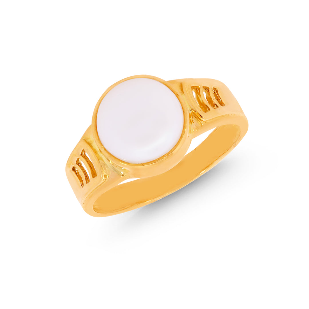 Intricate Ring With Pearl in 22K Gold