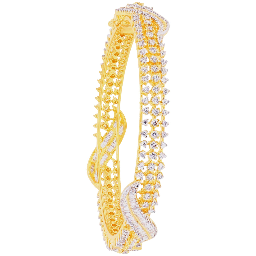 8.46Ct VVS/FG Diamond 2pcs Bangle in 18K Gold