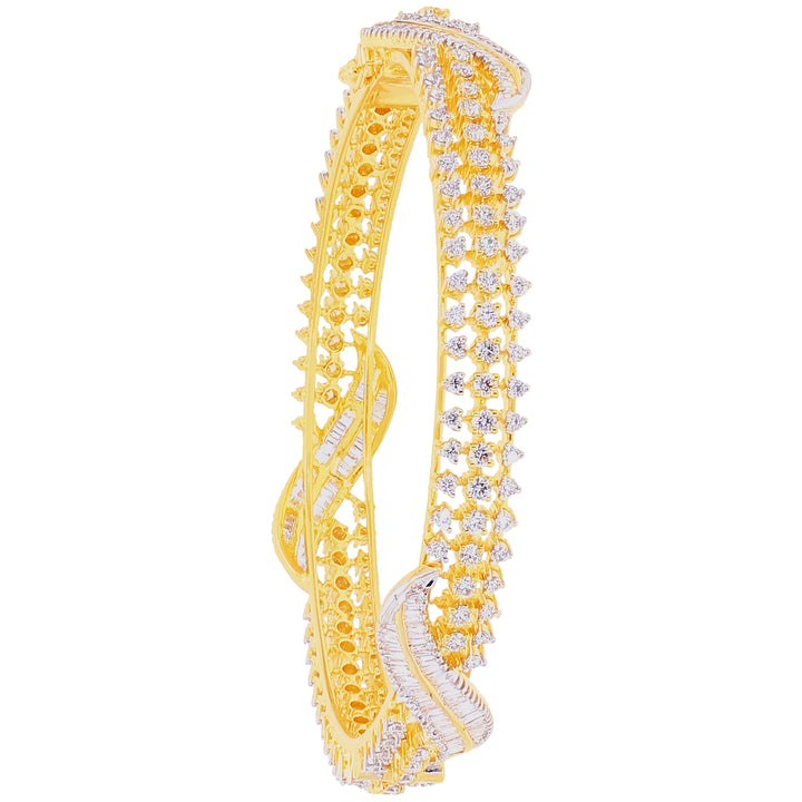 8.46Ct VVS/FG Diamond 2pcs Bangle in 18K Gold