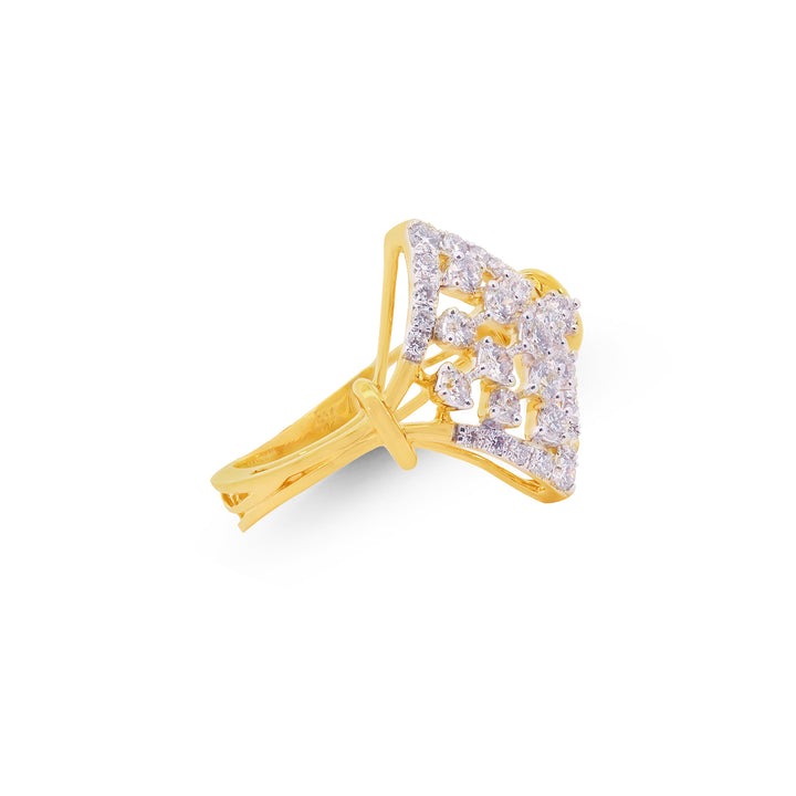 0.64Ct VVS/FG Diamond Ring in 18K Gold