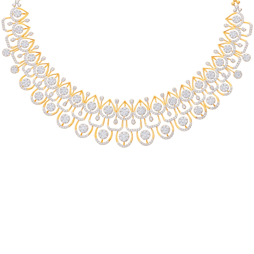 9.40Ct VVS/FG Diamond Necklace Set in 18K Gold