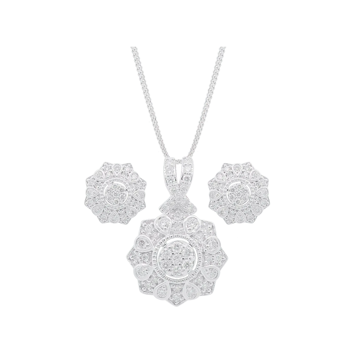 0.75Ct VVS/FG Diamond Pendant Set in 18K White Gold