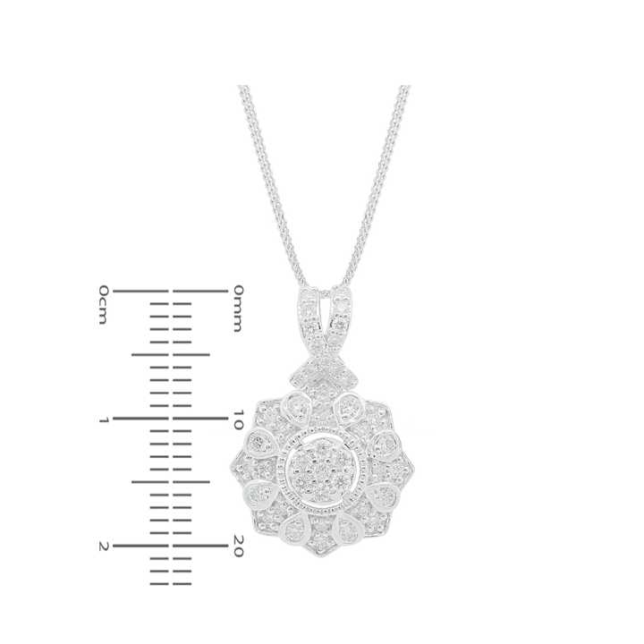 0.75Ct VVS/FG Diamond Pendant Set in 18K White Gold