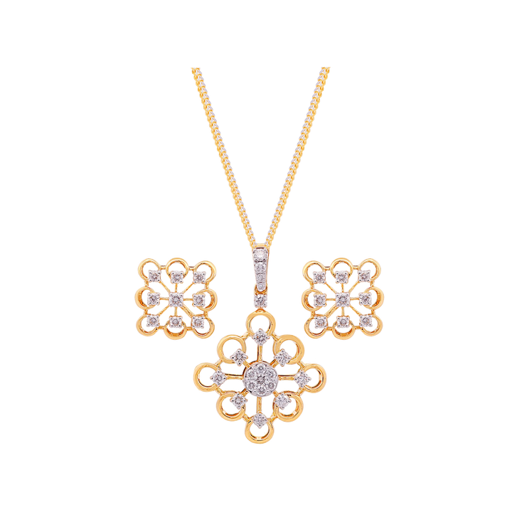 0.56Ct VVS/FG Diamond Pendant Set in 18K Gold