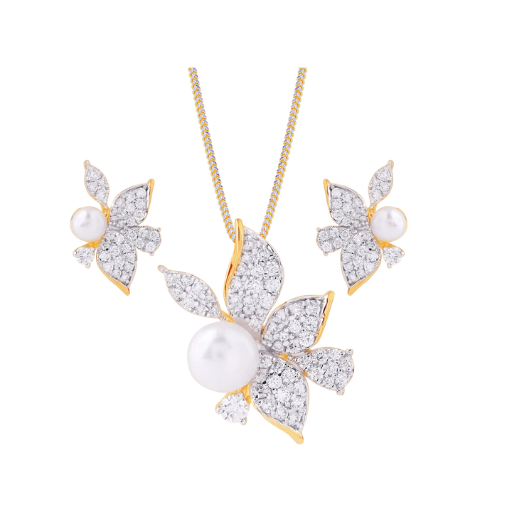 0.78Ct VVS/FG Diamond Pendant Set With Gemstones in 18K Gold