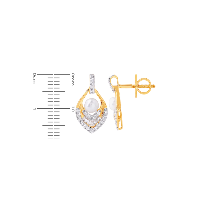 0.68Ct VVS/FG Diamond Pendant Set With Gemstones in 18K Gold