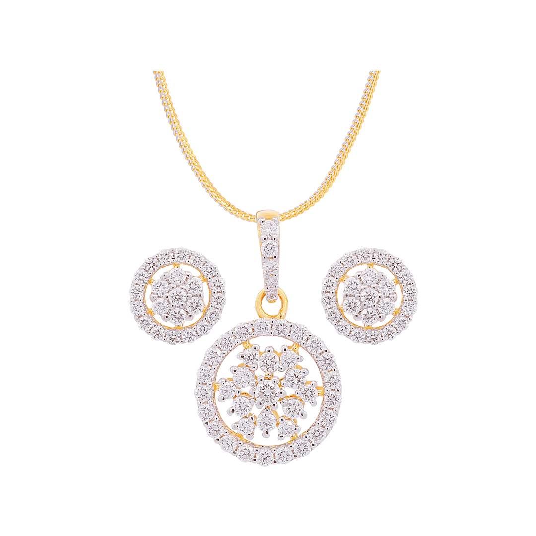 0.88Ct VVS/EF Diamond Pendant Set in 18K Gold