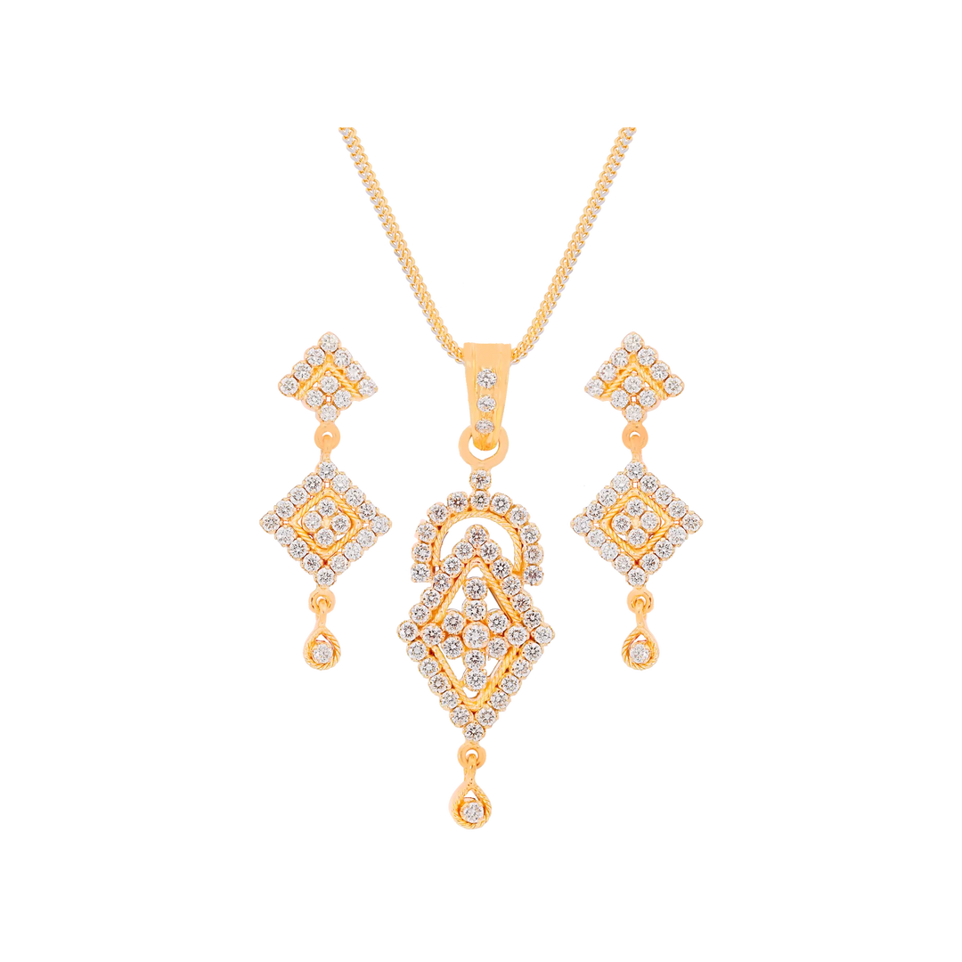 2.23Ct VVS/FG Diamond Pendant Set in 18K Gold