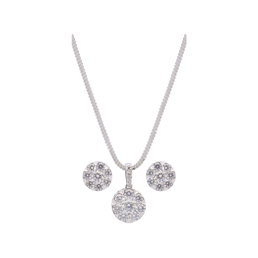 2.11 Ct VVS/FG Diamond Pendant Set in 18K White Gold
