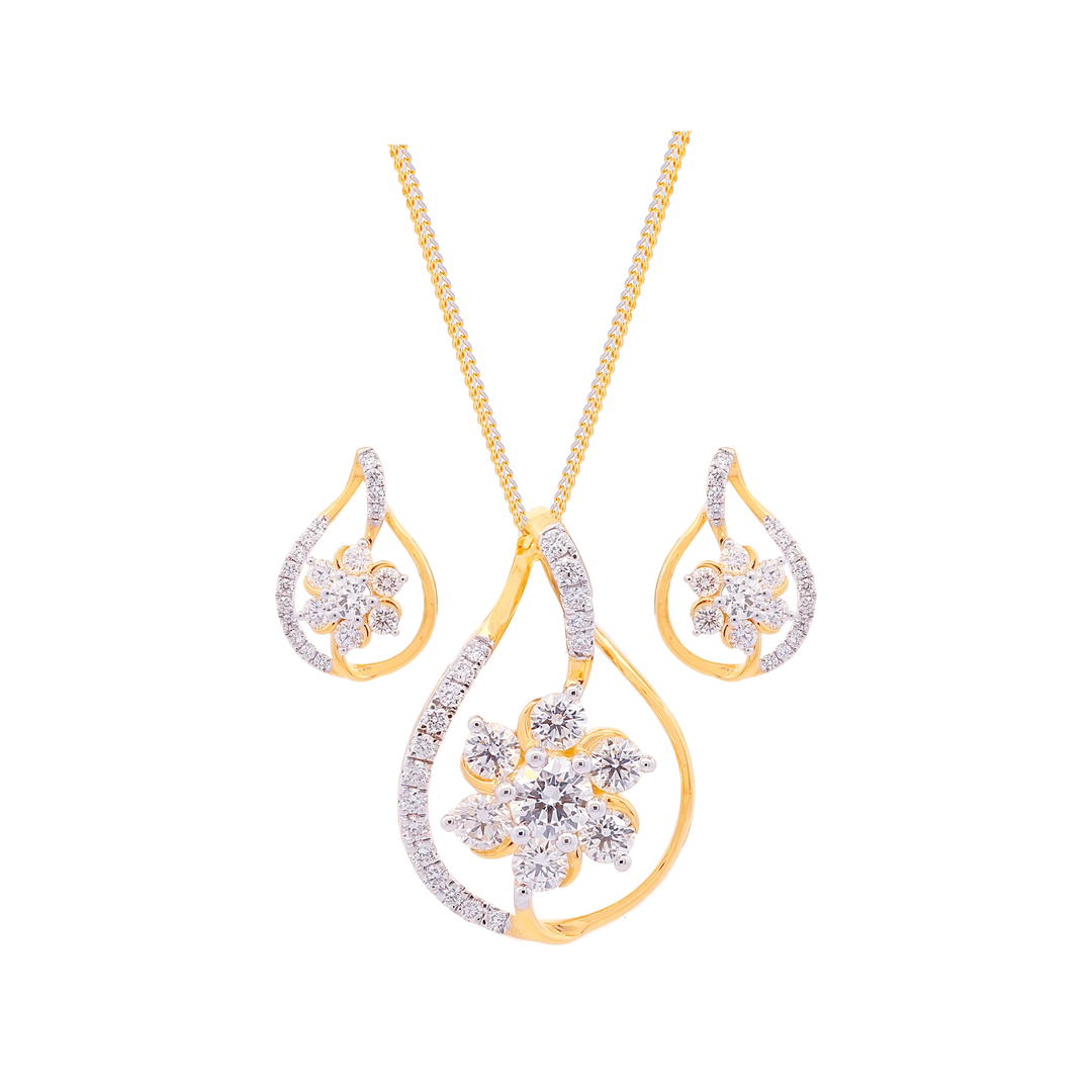 1.17Ct VVS/FG Diamond Pendant Set in 18K Gold