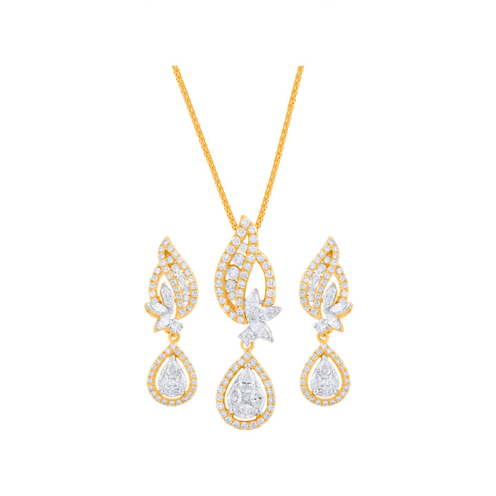 1.84Ct VVS/FG Diamond Pendant Set in 18K Gold