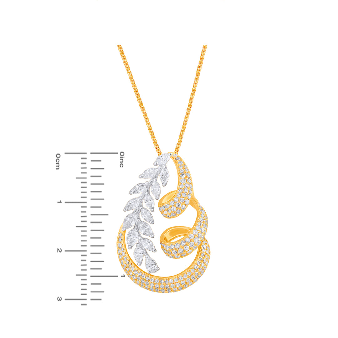 3.29Ct VVS/FG Diamond Pendant Set in 18K Gold