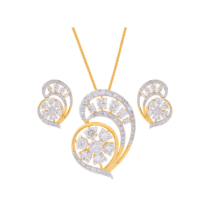 3.01Ct VVS/FG Diamond Pendant Set in 18K Gold