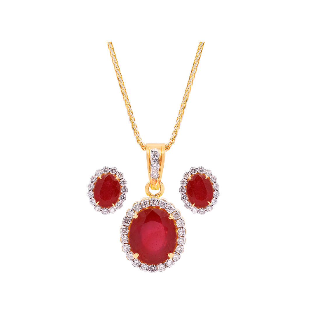 1.53Ct VS/GH Diamond Pendant Set With Ruby in 18K Gold