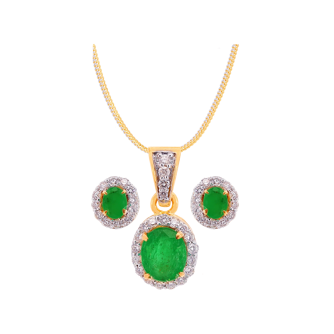 0.67Ct VS/GH Diamond Pendant Set With Emerald in 18K Gold
