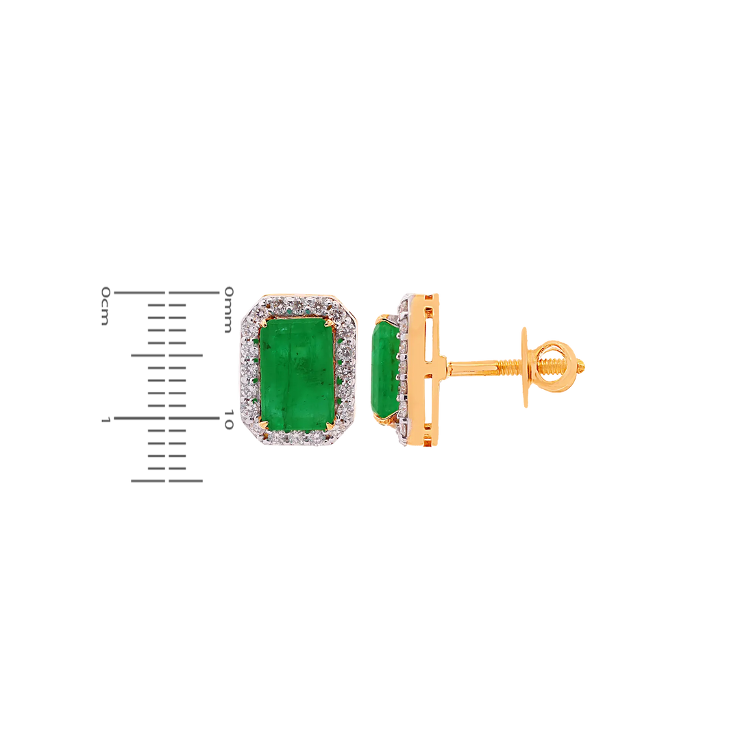 0.97Ct VS/GH Diamond Pendant Set With Emerald in 18K Gold