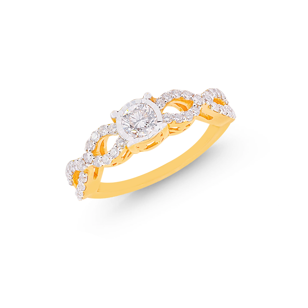0.71Ct VVS/FG Diamond Ring in 18K Gold