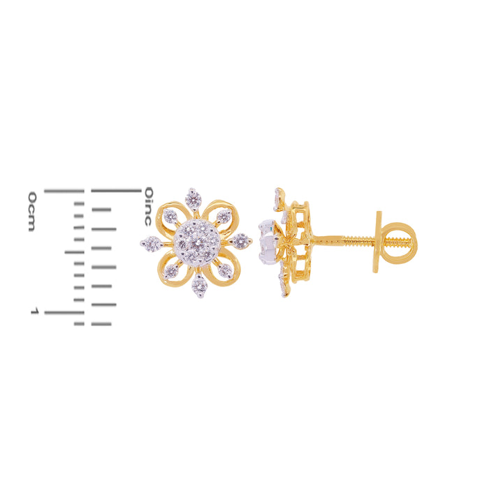 0.48Ct VVS/EF Diamond Earrings in 18K Gold