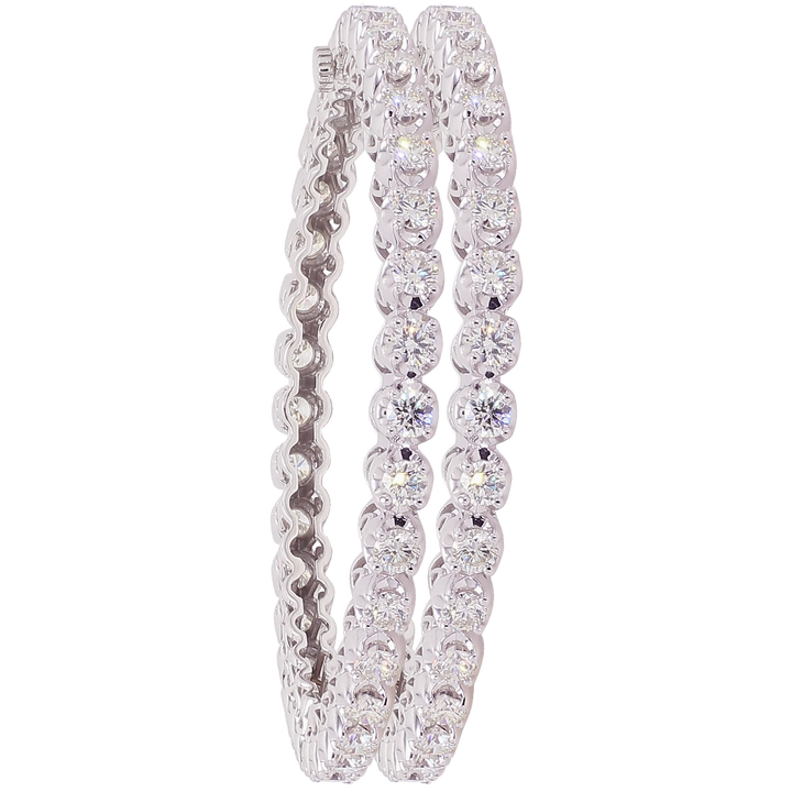 18.08Ct VVS/GHI Diamond 2pcs Bangle in 18K White Gold