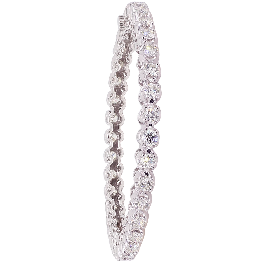 18.08Ct VVS/GHI Diamond 2pcs Bangle in 18K White Gold