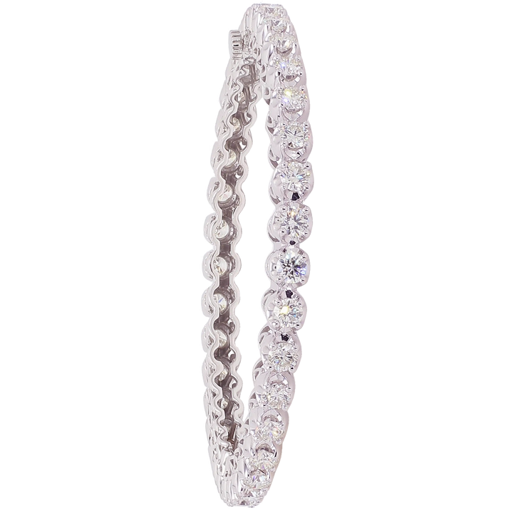 18.08Ct VVS/GHI Diamond 2pcs Bangle in 18K White Gold