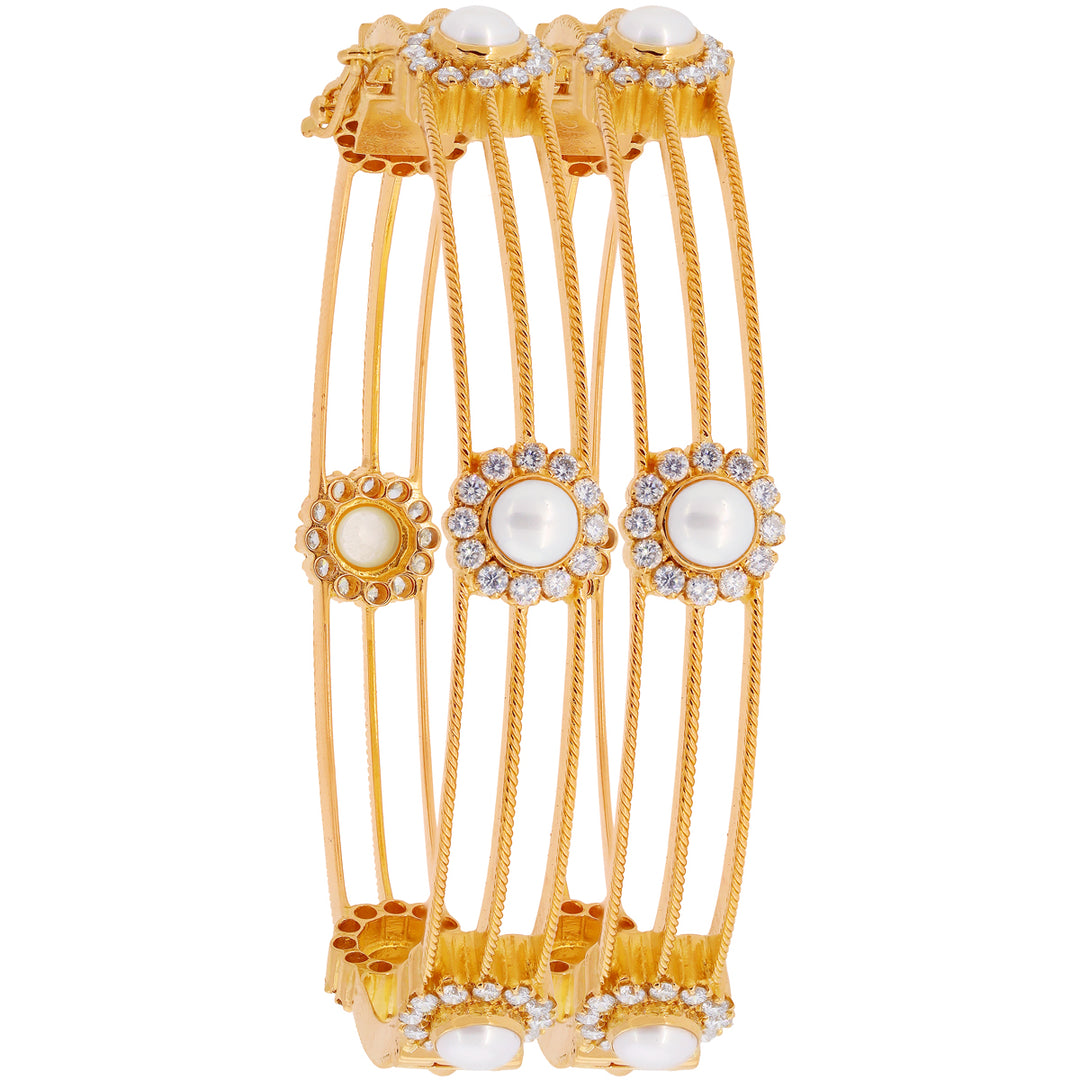 2.94Ct VS/GH Diamond 2pcs Bangle With Pearl in 18K Gold