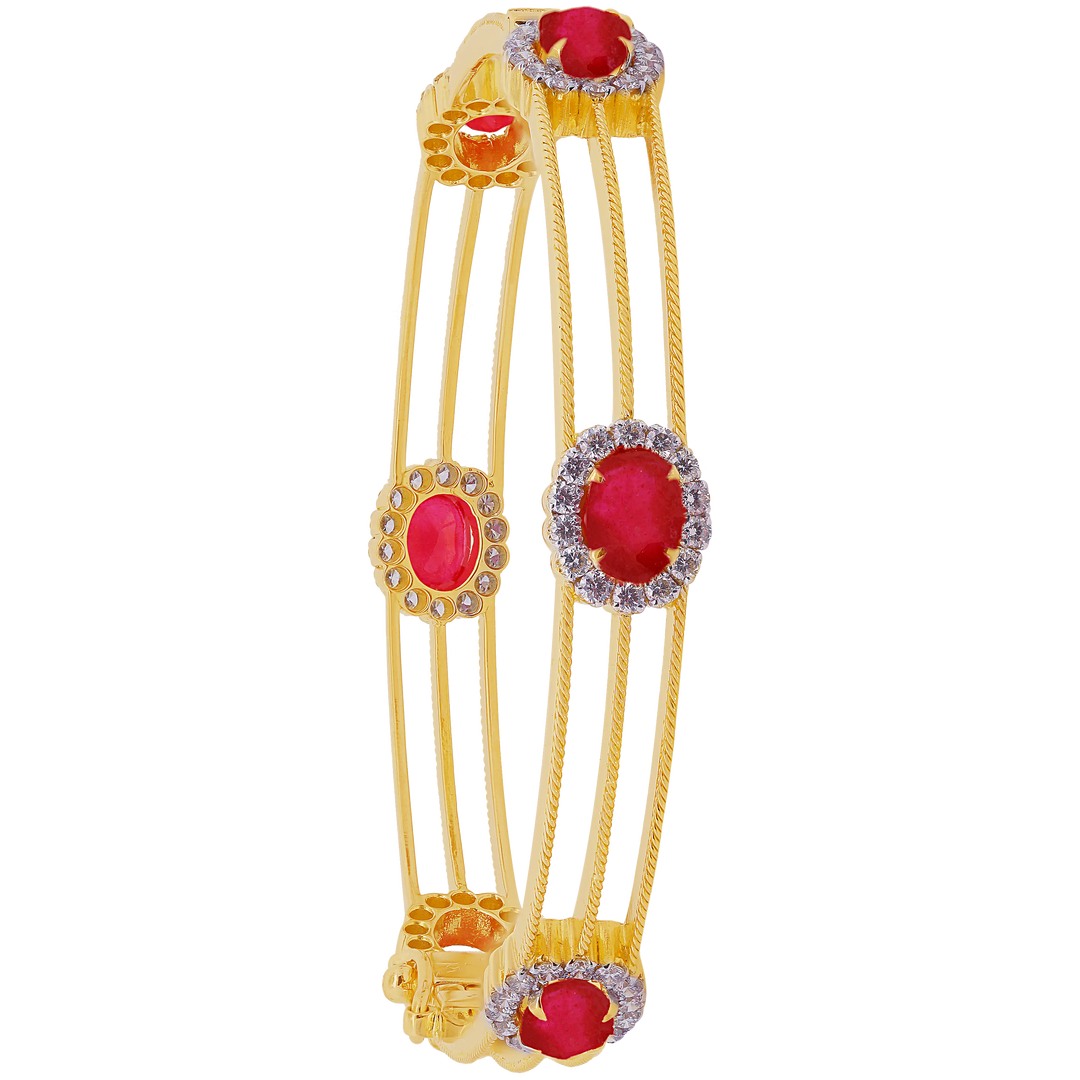 3.98Ct VS/GH Diamond Set Of 2pcs Bangles with Ruby in 18K Gold