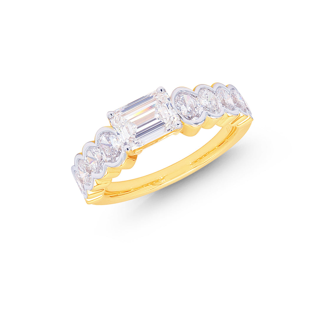 2.11CTW VVS2F IGI Certified Lab Grown Diamond Ring in 18K Gold